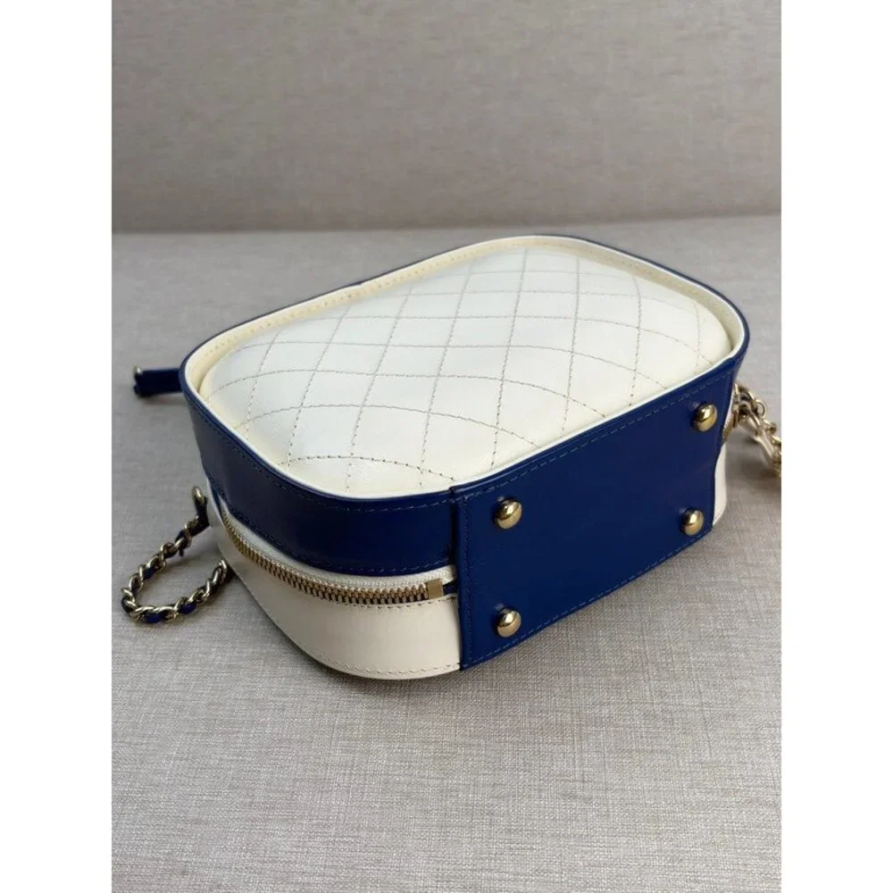 CHANEL Blue and White Lambskin Two Tone Vanity Case Bag SHW